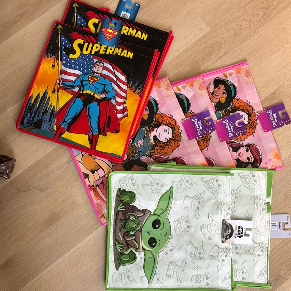 Disney goody bags: NWT,  7 bags included! EC